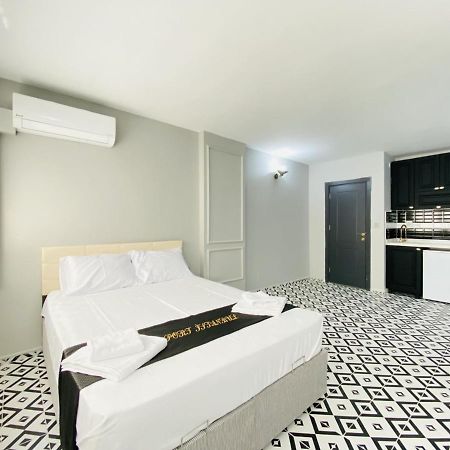 Ferienwohnung Pleasant Studio Flat In Kabatas Beyoglu Istanbul Exterior foto