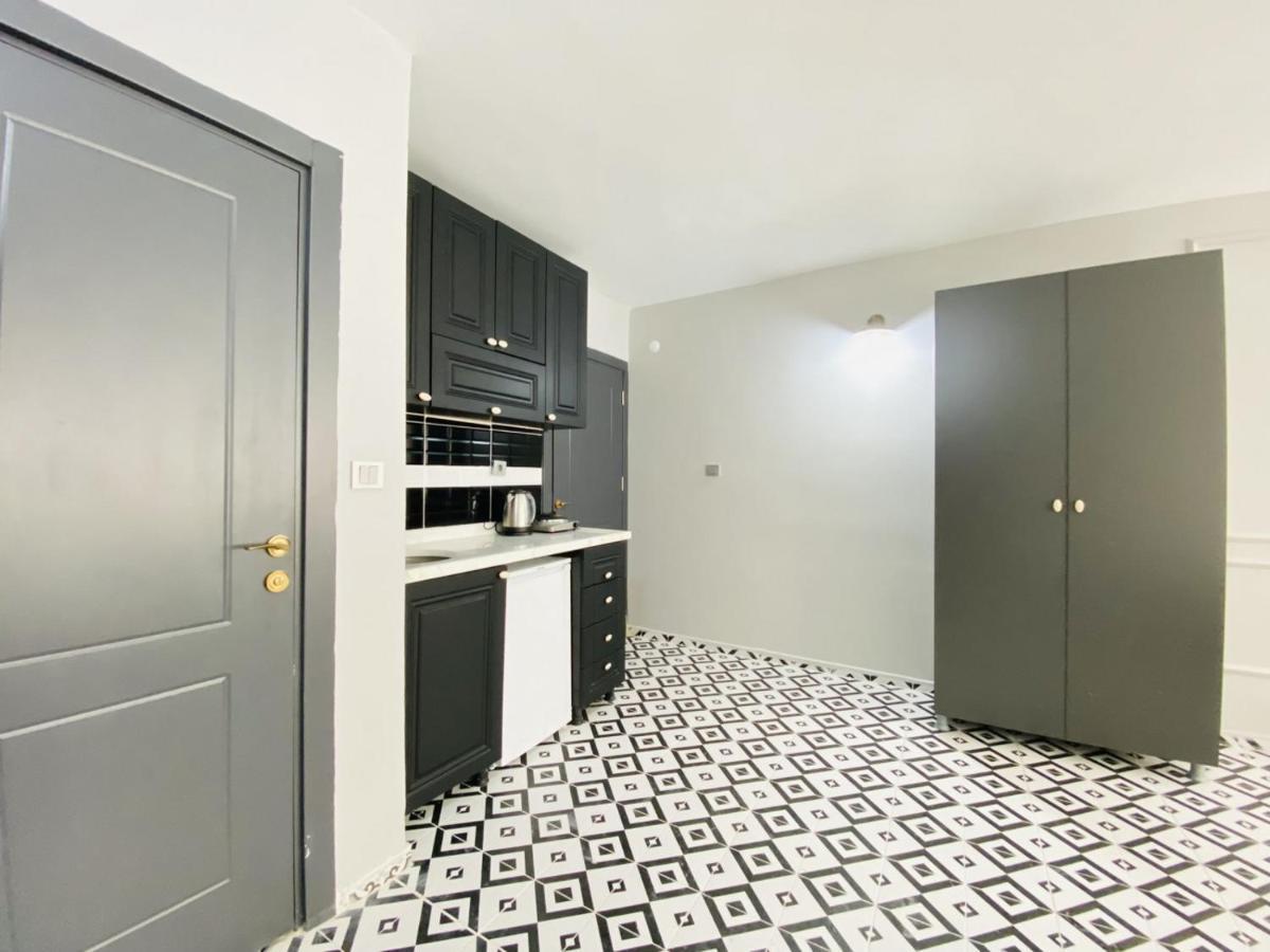Ferienwohnung Pleasant Studio Flat In Kabatas Beyoglu Istanbul Exterior foto