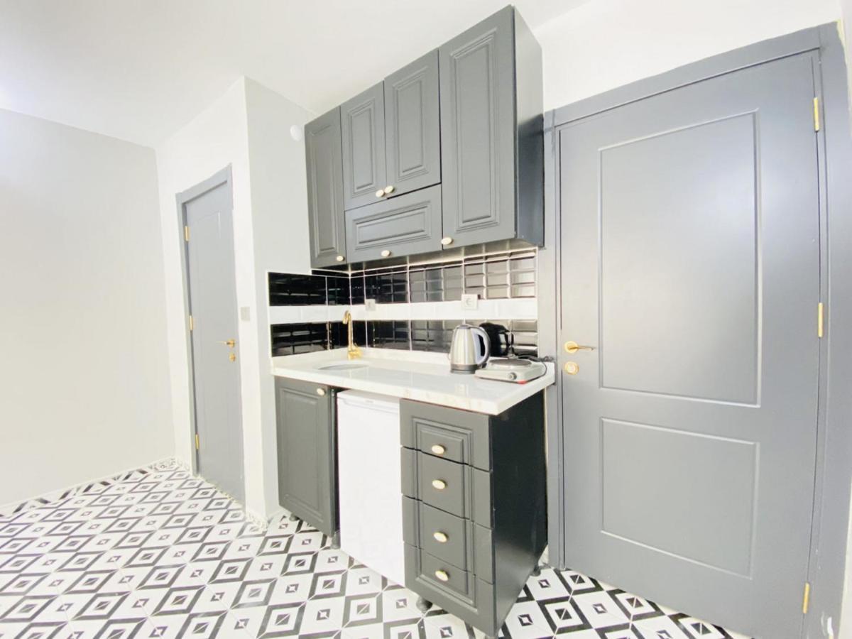 Ferienwohnung Pleasant Studio Flat In Kabatas Beyoglu Istanbul Exterior foto